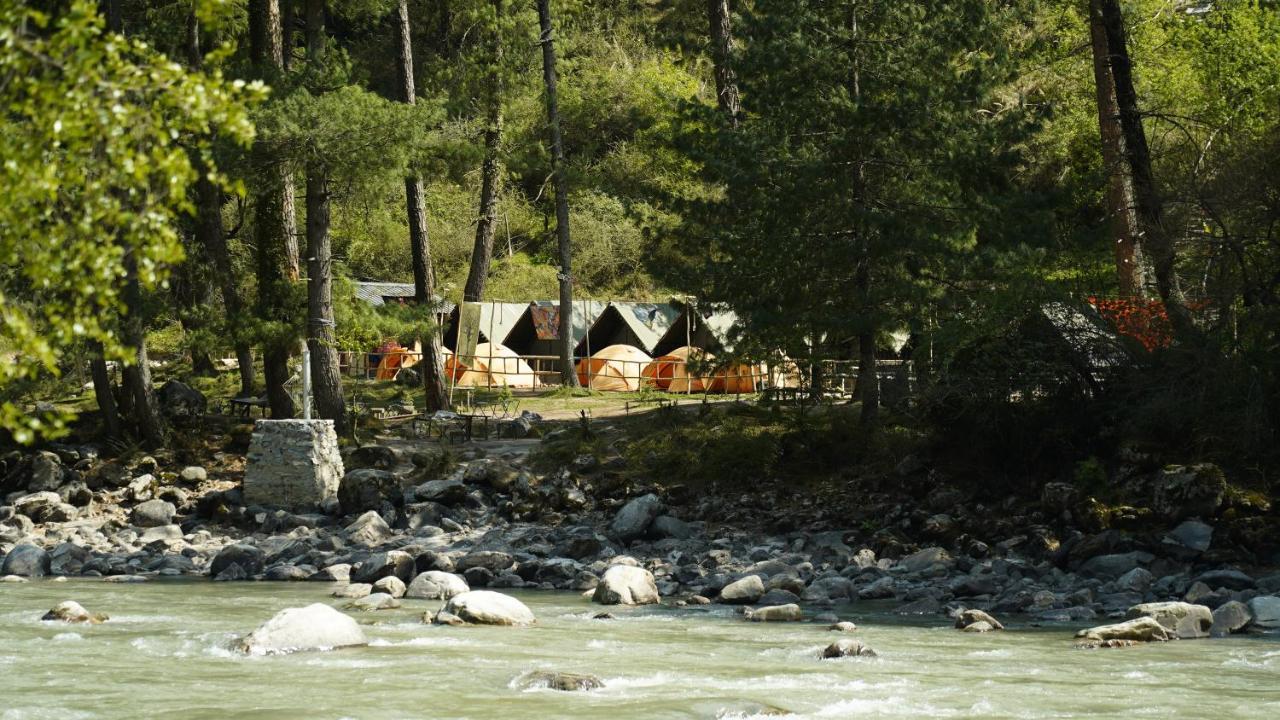 Himtrek Riverside Camps, Касол Екстериор снимка