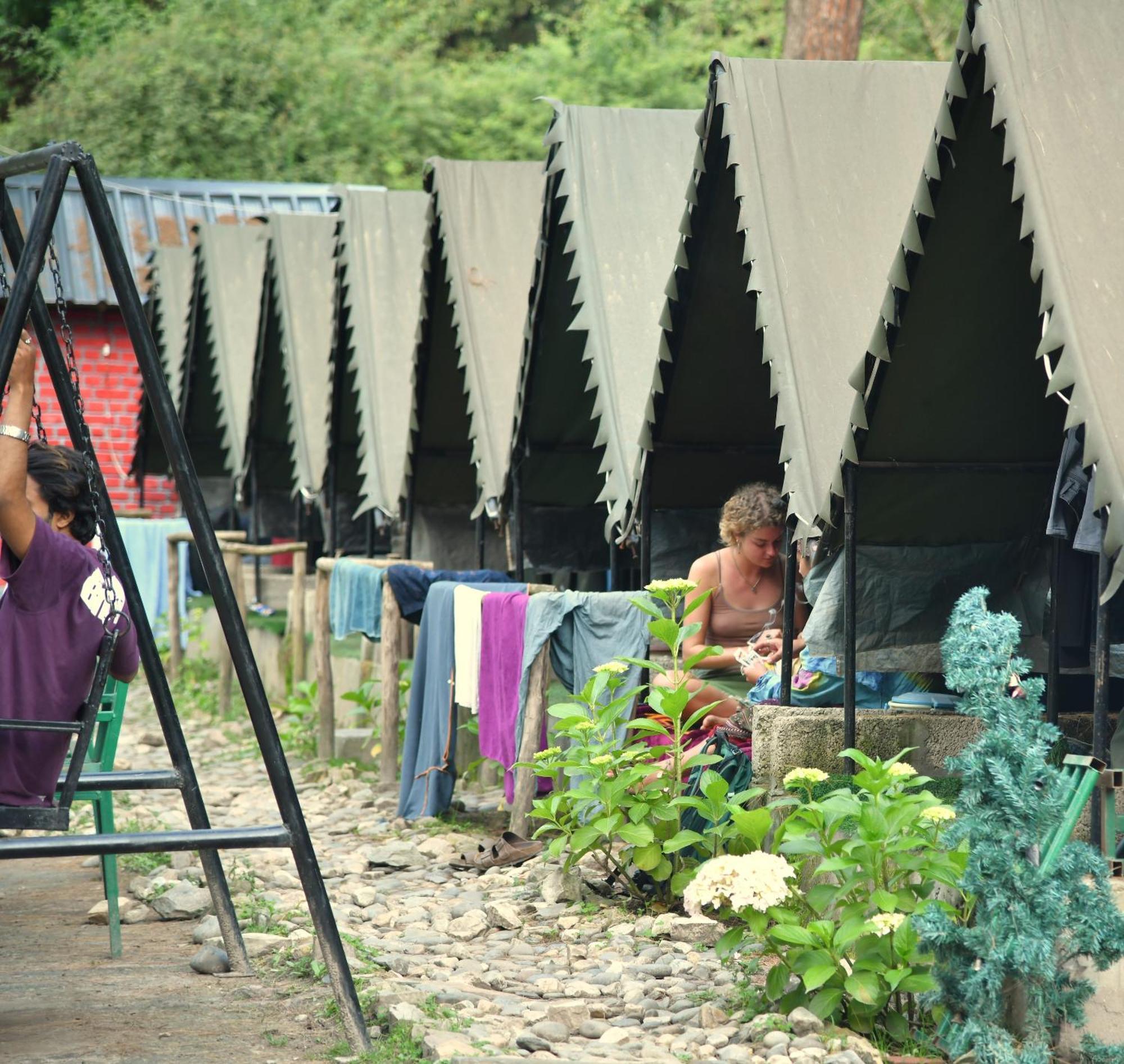 Himtrek Riverside Camps, Касол Екстериор снимка