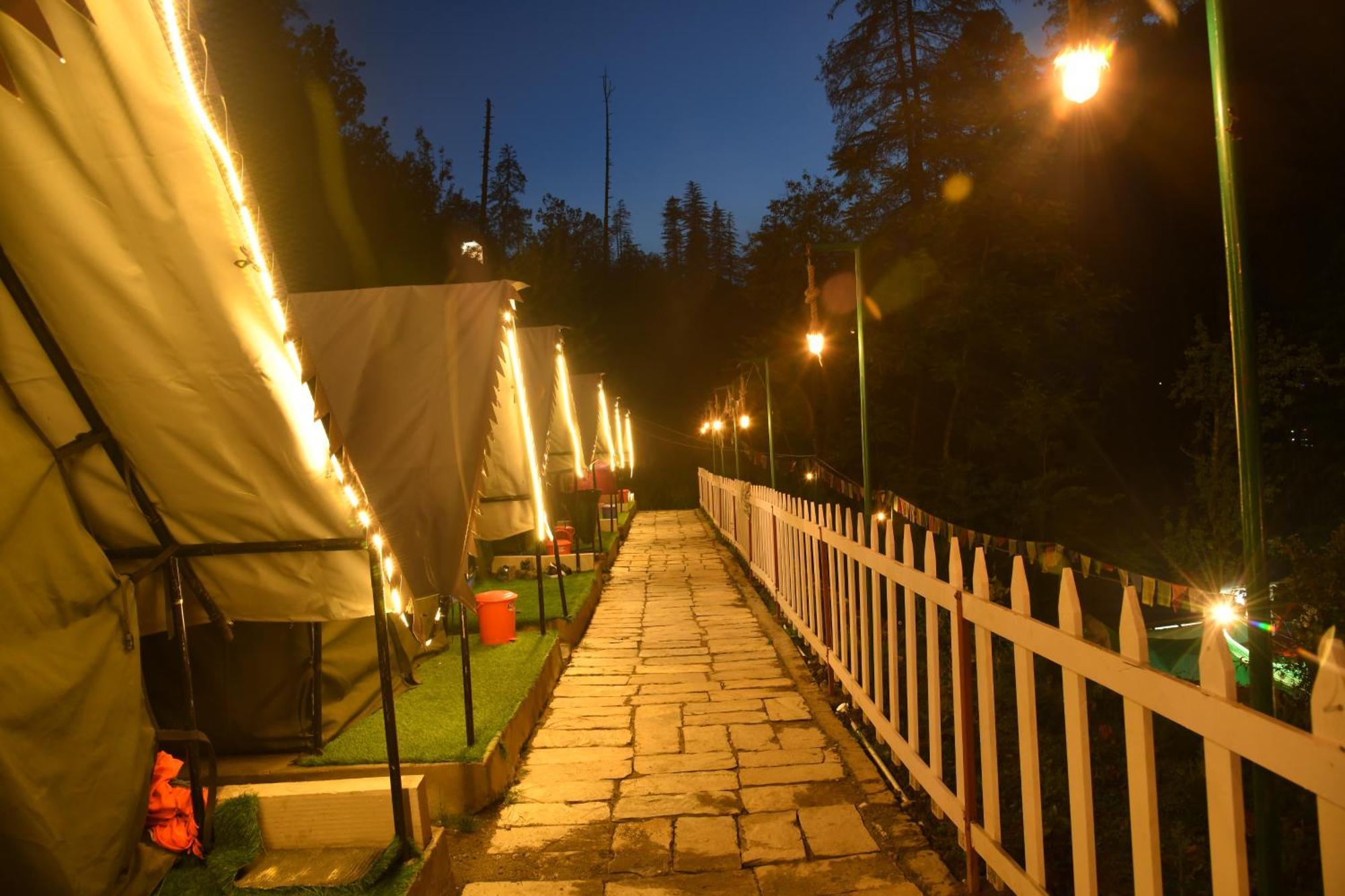 Himtrek Riverside Camps, Касол Екстериор снимка