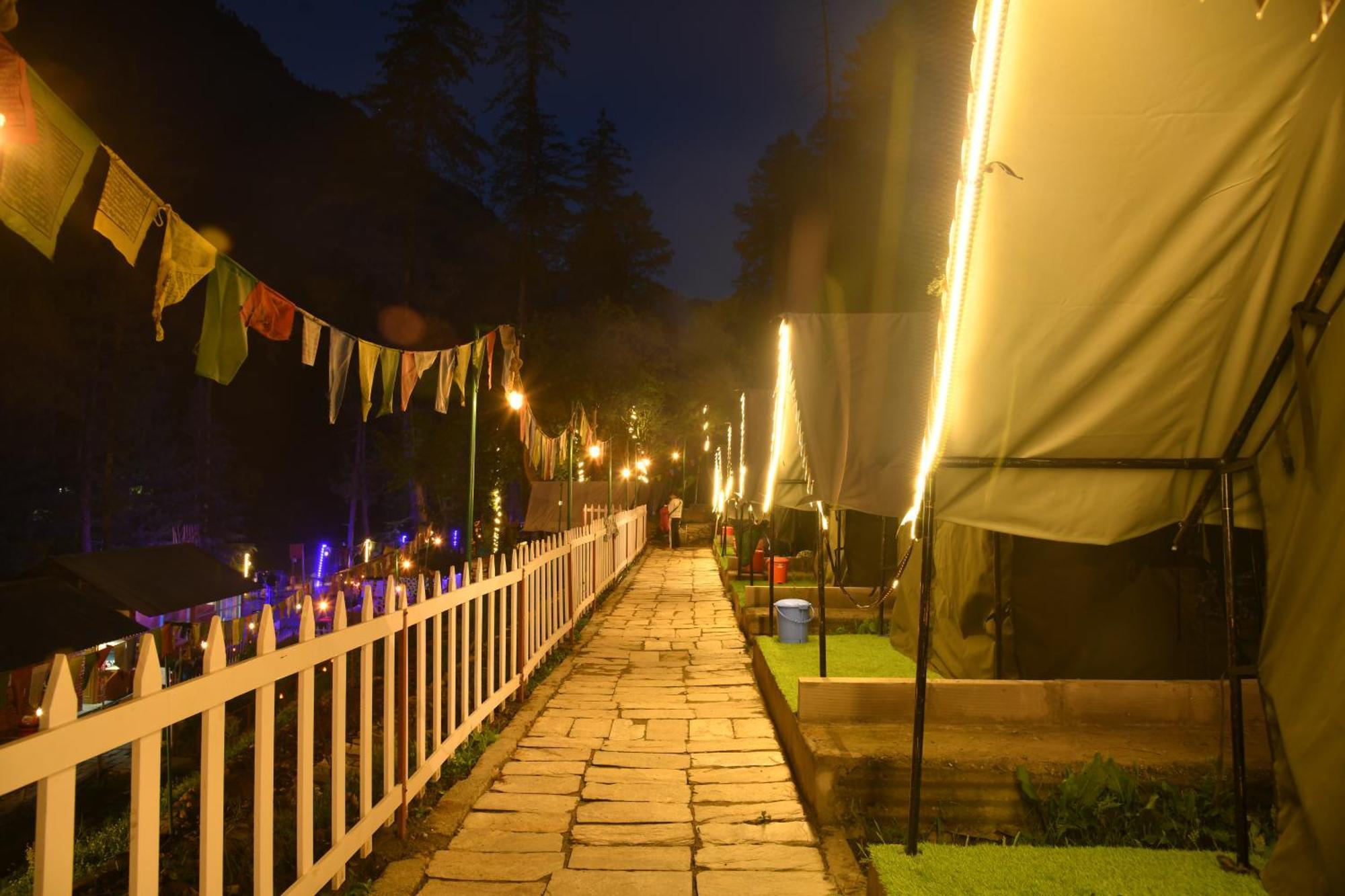Himtrek Riverside Camps, Касол Екстериор снимка