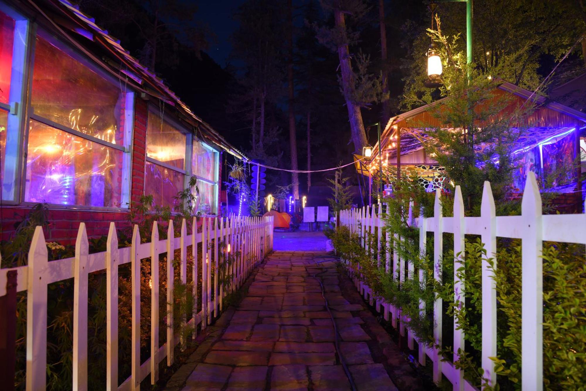 Himtrek Riverside Camps, Касол Екстериор снимка
